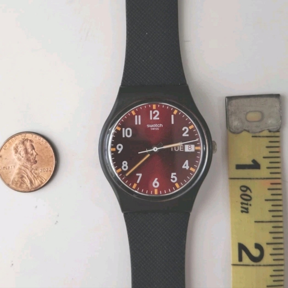 Swatch Unisex Quartz Day/Date Watch - Picture 7 of 8